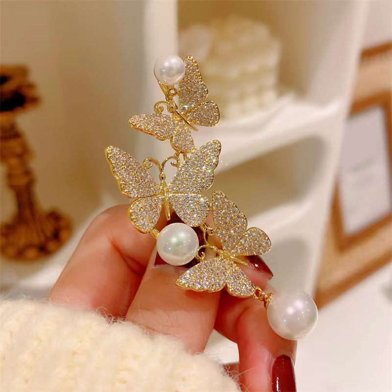 Ivory Pearl Barrette